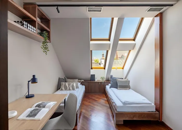 Dome View By The Main Square - By Upstairs