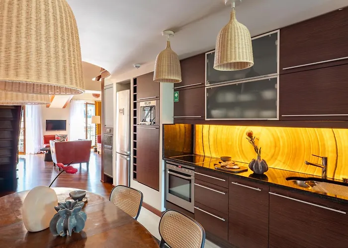 Dome View By The Main Square - By Upstairs Apartment Krakau