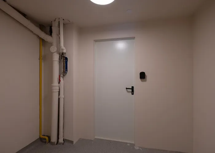 Dome View By The Main Square - By Upstairs