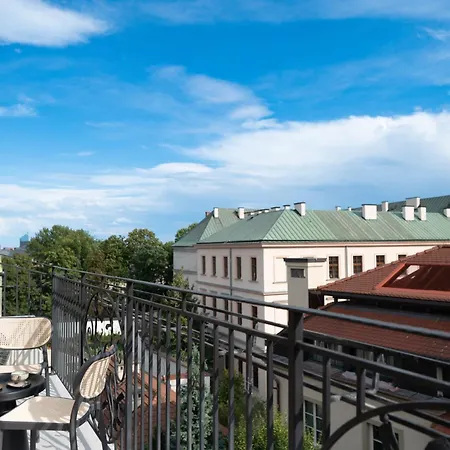 Dome View By The Main Square - By Upstairs Apartmán *