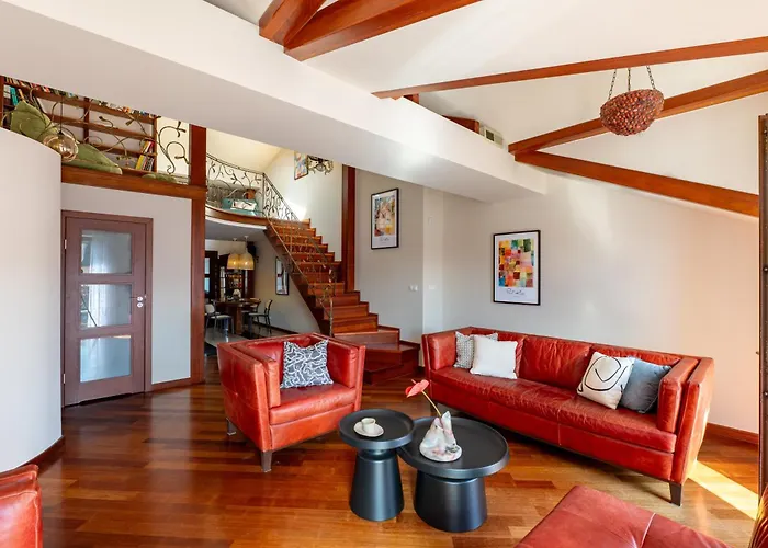 Dome View By The Main Square - By Upstairs Daire *